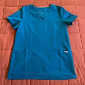 Figs Pacific Blue Casma Three-Pocket Scrub Top